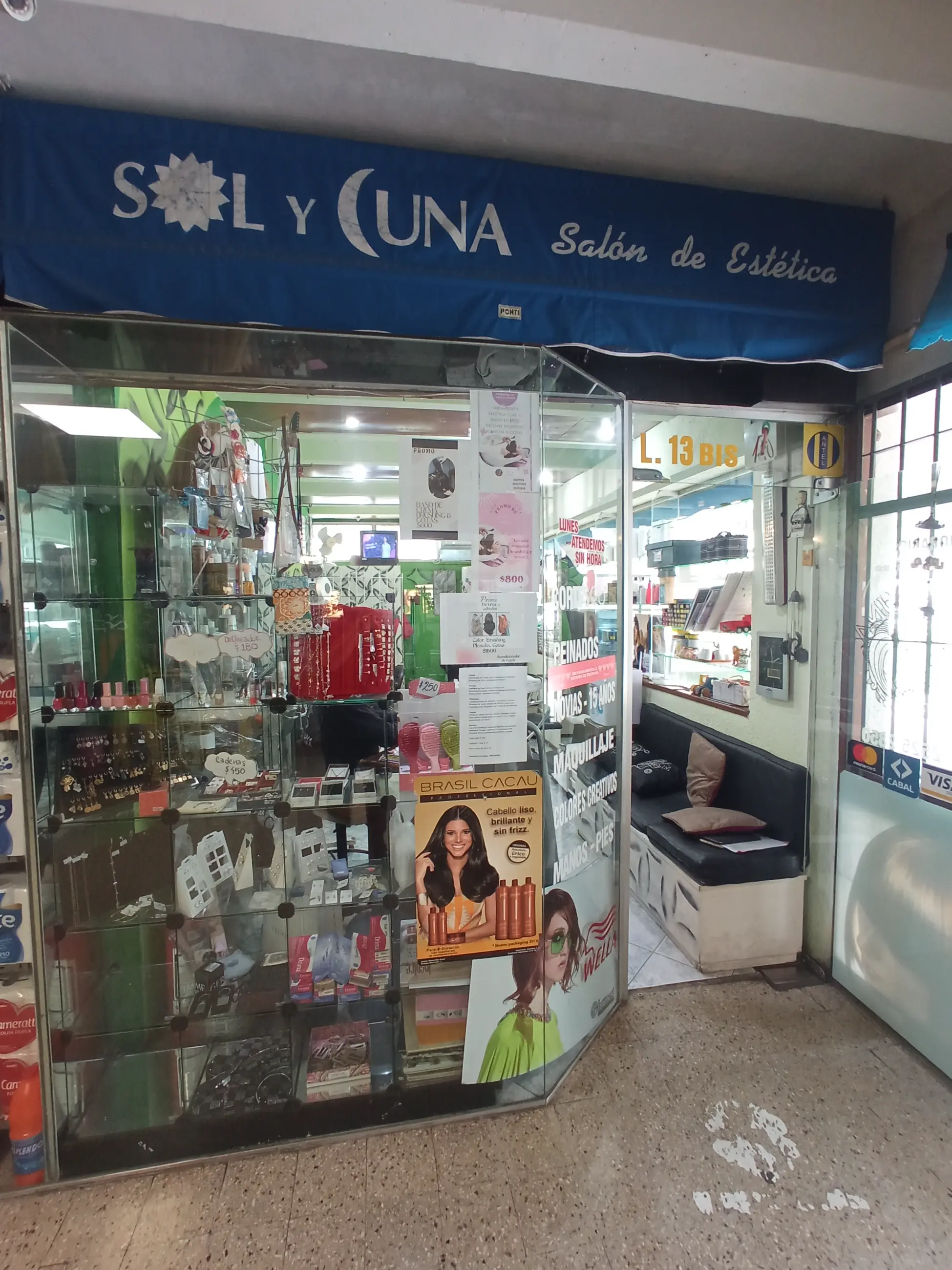 Peluqueria Sol y Luna - Peluquería en Malvín, Montevideo